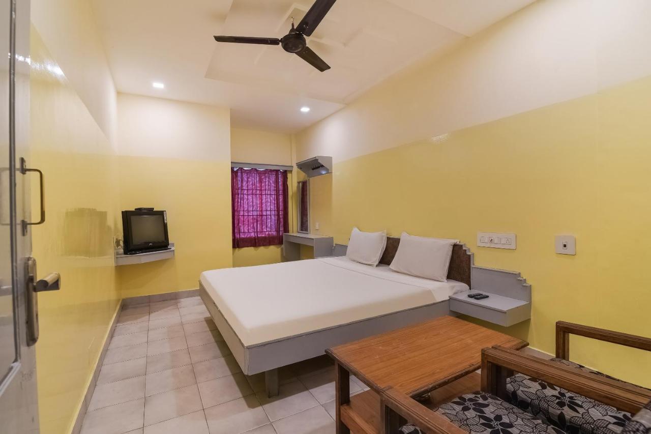 Spot On Karthik International Nellore Εξωτερικό φωτογραφία